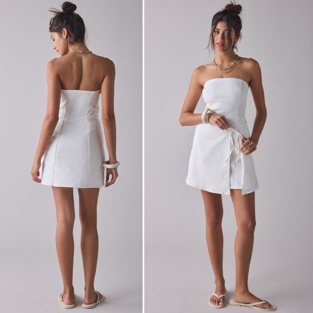 NWT URBAN OUTFITTERS Bdg Paige Strapless Wrap Mini Dress In White Size M